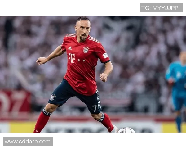 足球球星通常在哪些位置发挥关键作用与影响力解析